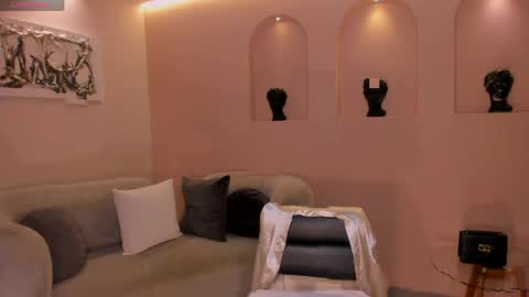 Rebecca West online show from 04-08-26, 04:12