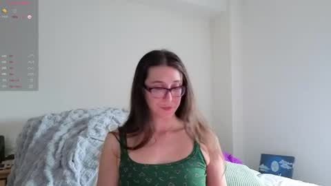 Snapshot of rebekahrayne_ chatting on 06-22-26, 09:34 Beks online show from 06-22-26, 09:34