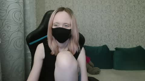 RebesaOlset online show from 12-17-24, 02:00