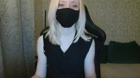 RebesaOlset online show from 12-25-24, 03:38