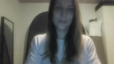 Snapshot of rebornrao chatting on 10-24-25, 06:04 Keely KeKe Kiwi online show from 10-24-25, 06:04