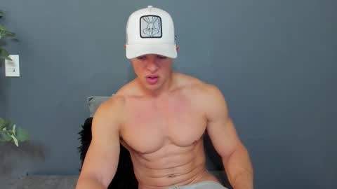 twitter REECET26 instagram RECCETAYLOR online show from 03-01-26, 03:14