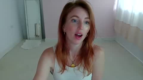 Red -  online show from 06-18-26, 02:32