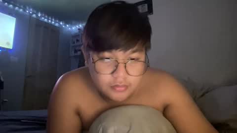 Snapshot of red_iibraxx chatting on 10-29-25, 06:42 Red Libra online show from 10-29-25, 06:42