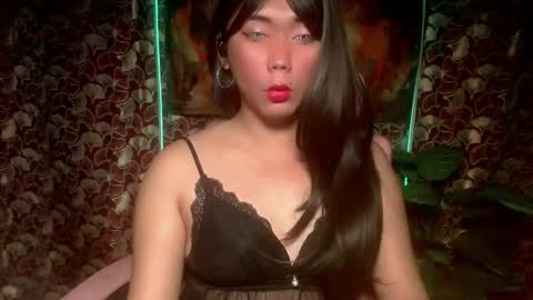red_kitsune69 online show from 11-04-25, 07:02