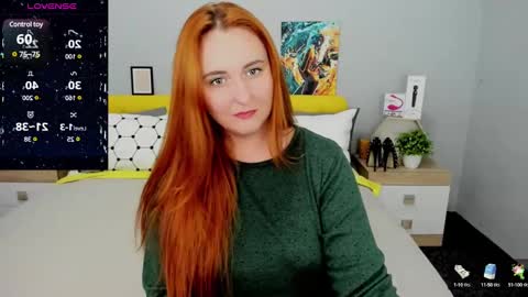 Snapshot of red_naughtyfox chatting on 01-11-25, 11:35 Lessy Fox online show from 01-11-25, 11:35