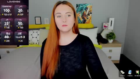 Snapshot of red_naughtyfox chatting on 03-07-25, 09:27 Lessy Fox online show from 03-07-25, 09:27