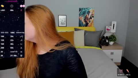 Snapshot of red_naughtyfox chatting on 09-25-25, 03:43 Lessy Fox online show from 09-25-25, 03:43