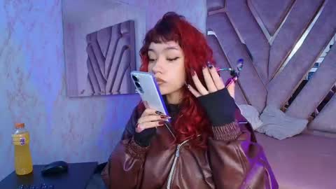 red_pandaa online show from 04-21-26, 03:24