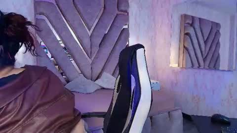 red_pandaa online show from 07-04-26, 04:07
