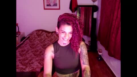 Snapshot of red_savage_ chatting on 01-15-25, 04:47 Instagram Valerie yourdream online show from 01-15-25, 04:47