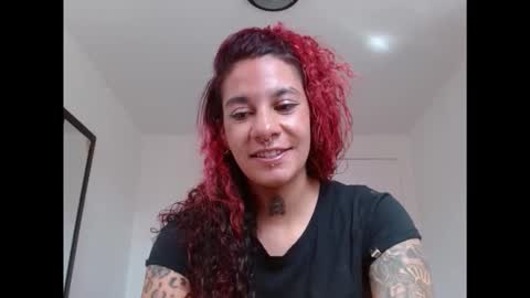 Snapshot of red_savage_ chatting on 02-04-26, 03:29 Instagram Valerie yourdream online show from 02-04-26, 03:29
