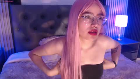 red_velvetbunny online show from 12-01-25, 08:03