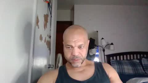 Redbone online show from 04-11-26, 06:40