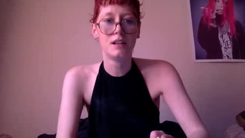 Snapshot of redcassie666 chatting on 05-22-26, 01:06 redcassie666 online show from 05-22-26, 01:06