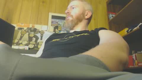 Snapshot of redhead4fun chatting on 02-23-25, 04:35 theredhead4fun online show from 02-23-25, 04:35