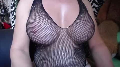 MIA online show from 01-09-26, 04:32