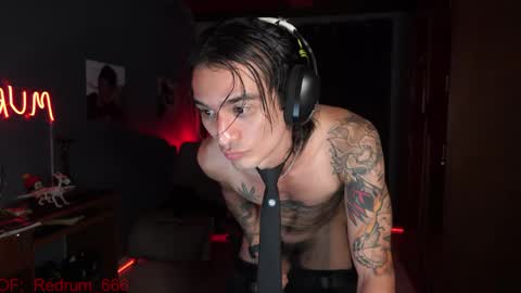 Red online show from 04-08-26, 05:40