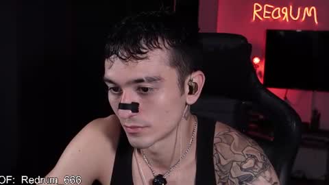 Red online show from 07-18-26, 04:27
