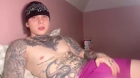 Snapshot of redrumbackwards chatting on 01-07-26, 04:48 redrum online show from 01-07-26, 04:48