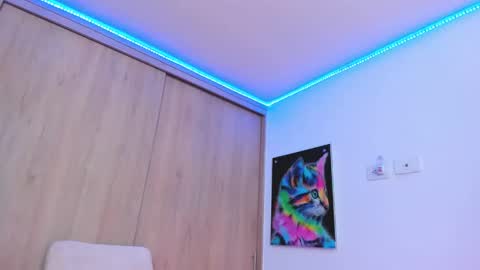 redski77 online show from 02-05-25, 09:15