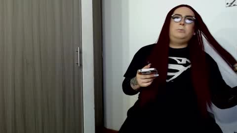 redvelvett22 online show from 01-16-26, 11:47