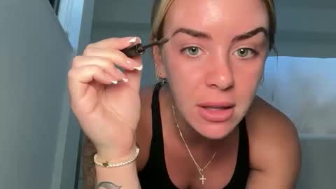 Reece Marie online show from 11-11-25, 04:18