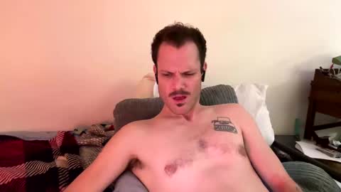 Snapshot of reed_thomas chatting on 12-09-24, 06:12 Reed Thomas online show from 12-09-24, 06:12