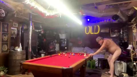 Lee online show from 04-08-26, 02:11