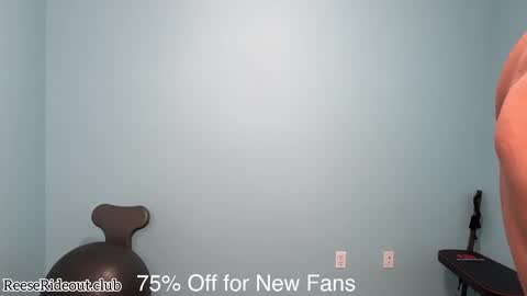 Snapshot of reeserideout chatting on 01-03-25, 10:19 Reese Rideout online show from 01-03-25, 10:19