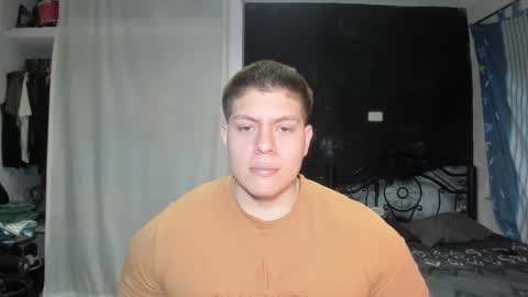 Snapshot of regan_jhonson chatting on 03-11-25, 06:10 regan_jhonson online show from 03-11-25, 06:10