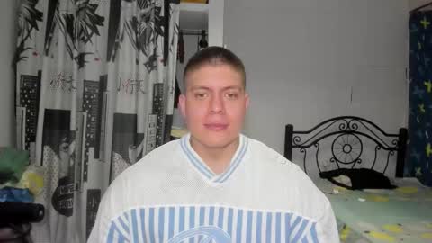 Snapshot of regan_jhonson chatting on 12-02-25, 05:02 regan_jhonson online show from 12-02-25, 05:02