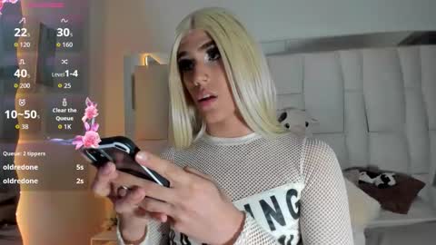 Snapshot of regiina_doll chatting on 03-24-26, 11:21 regiina_doll online show from 03-24-26, 11:21