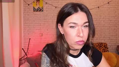 ReginaHawkinss online show from 11-04-25, 08:57