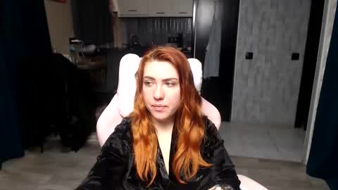 Regina online show from 04-05-26, 02:09