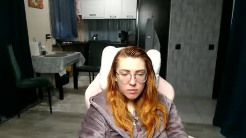 Regina online show from 04-21-26, 02:48