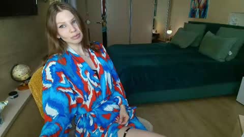Regina online show from 05-20-26, 05:46