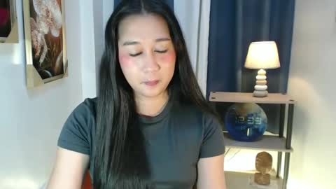 regine online show from 04-21-26, 04:34