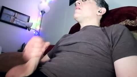 regularguy20 online show from 02-05-26, 09:25