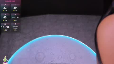 reiinachloe online show from 11-17-25, 04:13