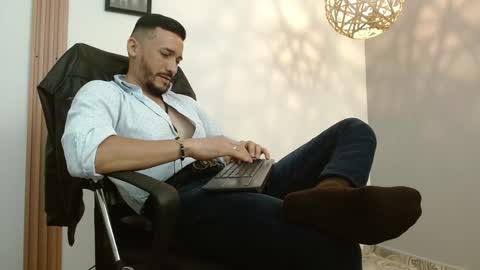   REIKO  online show from 01-14-25, 08:59