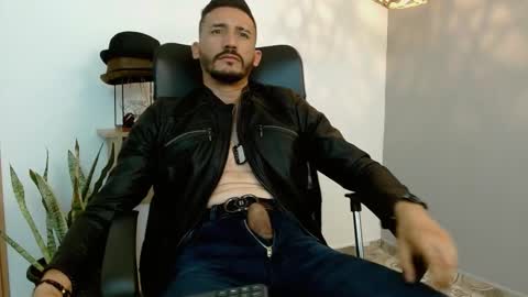   REIKO  online show from 02-10-25, 09:58