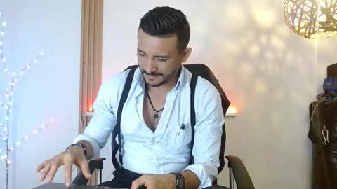   REIKO  online show from 01-06-26, 02:54