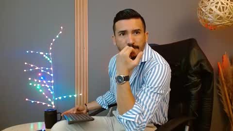   REIKO  online show from 02-06-26, 02:42