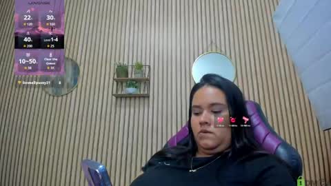 reina_loren online show from 05-13-26, 06:22