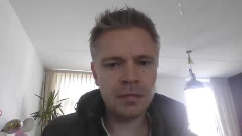 Snapshot of remcoa chatting on 09-22-25, 11:12 remcoa online show from 09-22-25, 11:12