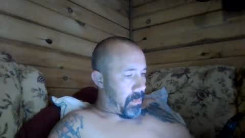 Snapshot of remington543 chatting on 06-20-26, 09:45 remington543 online show from 06-20-26, 09:45