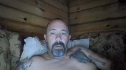 Snapshot of remington543 chatting on 06-21-26, 02:25 remington543 online show from 06-21-26, 02:25
