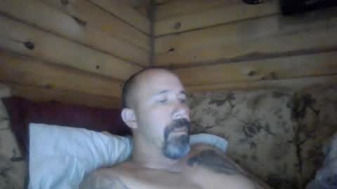 Snapshot of remington543 chatting on 06-25-26, 02:44 remington543 online show from 06-25-26, 02:44