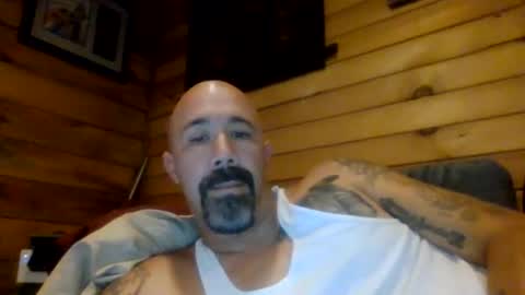 Snapshot of remington543 chatting on 08-01-26, 09:52 remington543 online show from 08-01-26, 09:52